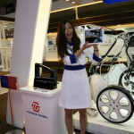 2011東京モーターショーコンパニオンIMG_3246