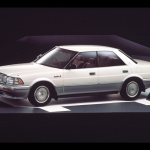 8���� S130�� �ȥ西 ���饦�� 4�ɥ��ϡ��ɥȥå�  4.0������륵�롼��G(V8)