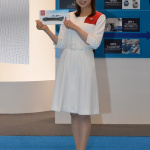 東京モーターショー2013美脚コンパニオン