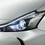 TOYOTA_PRIUS_��_02