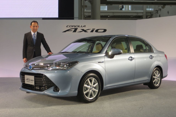 20150330corolla_19