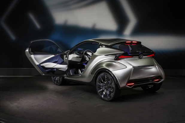 LEXUS_LF-SA_20_GENEVA_MS_2015