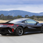 2016_Acura_NSX_in_Berlina_Black_re