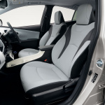new_prius_32
