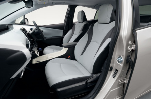 new_prius_32