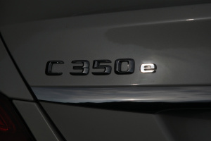 20160223Mercedes-Benz C350e_008