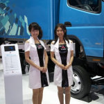 2011東京モーターショーコンパニオンIMG_3404
