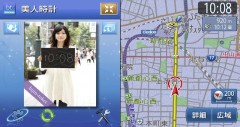 アラームを設定したり、美人画像の保存も可能な「美人時計」を当然カーナビでは初搭載