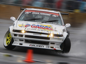 昭和対決 シャルマン Vs Ae85 D1 Grand Prix Round 1 Tokyo Drift In Odaiba Goo 自動車