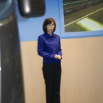 2011東京モーターショーコンパニオンIMG_3378