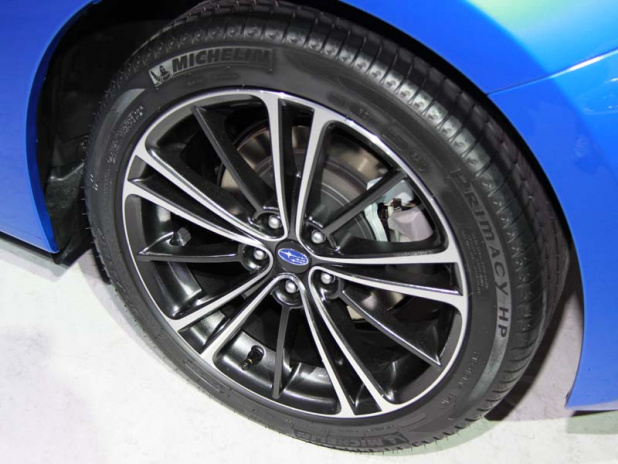 「トヨタ86とスバルBRZの標準タイヤはエコタイヤ」の2枚目の画像