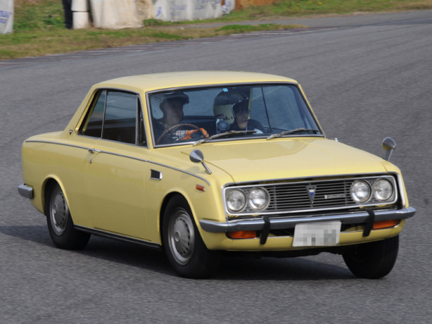 「2000GTじゃなくTOYOTA1600GTって知ってますか？【コカコーラ　オールドナウ カーフェスティバル】」の1枚目の画像