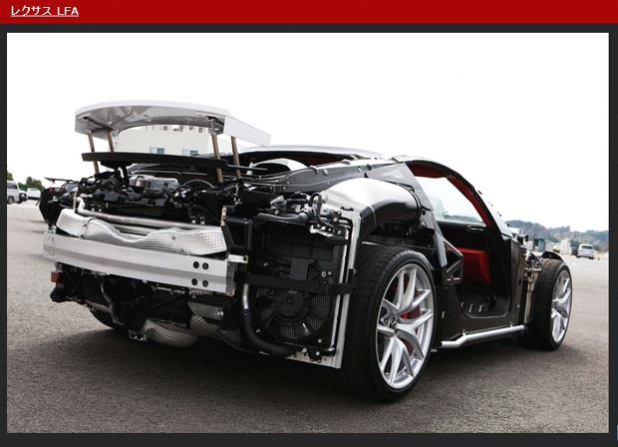 「トヨタの製造工場を視察! Lexus LFAがまさに『走る軽量化実験室』である理由とは？」の3枚目の画像