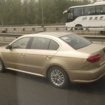 「移動中に撮ったどぉ〜！ VWの新型モデルSCOOP成功【北京モーターショー2012】プレレポート・その2」の1枚目の画像ギャラリーへのリンク