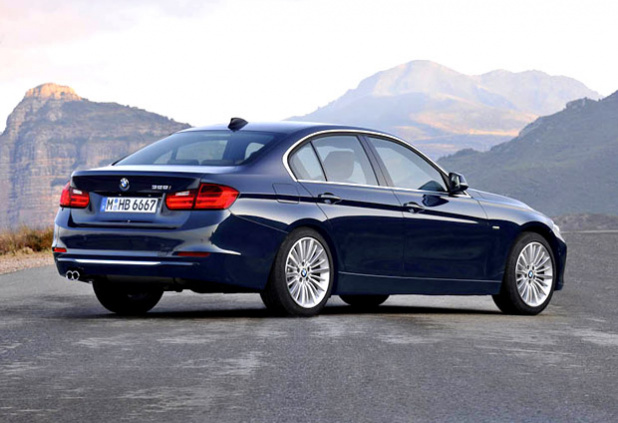 「6代目BMW 3シリーズ登場! 開発テーマは『ゆとりとエコ』の両立!」の12枚目の画像