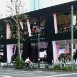 世界初の『メルセデスベンツ・カフェ』六本木店探訪記 - メルセデスベンツ・コネクション
