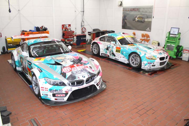 「新旧2台のＺ４が競演【LOVECARS! 初音ミク GOODSMILE BMW Z4見学会】」の3枚目の画像