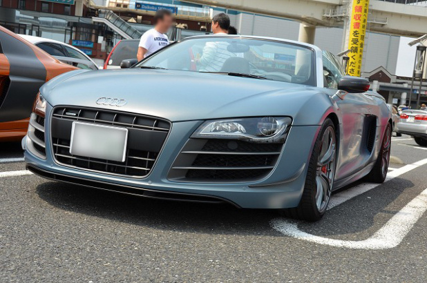 「【貴重】日本に15台のうち2台が集まった！ アウディR8 GT＆R8 GTスパイダーが大黒に!!」の1枚目の画像