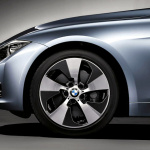 「6代目BMW 3シリーズ登場! 開発テーマは『ゆとりとエコ』の両立!」の17枚目の画像ギャラリーへのリンク