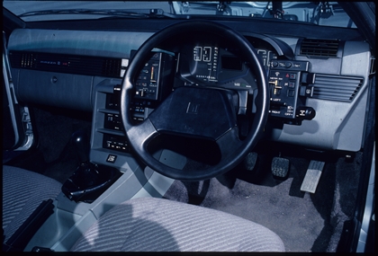「ピアッツァのカッコよさを忘れることはできません　80年代国産車　その4　【CARSTYLING VIEWS13】」の11枚目の画像
