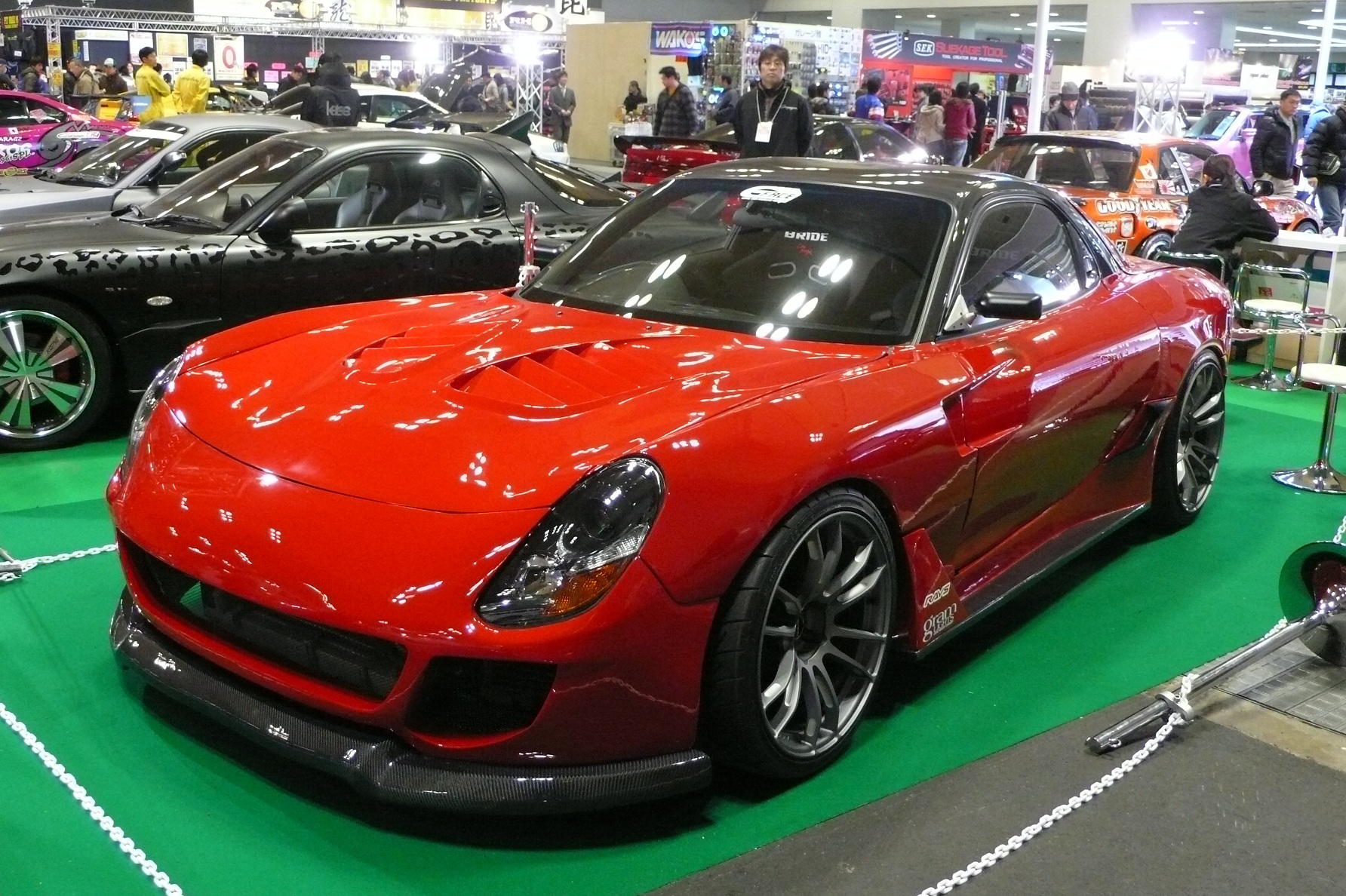 RX－7改フェラーリ登場！／マジックRX－7XX 【大阪オート