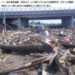 NEXCO東日本東北支社の発表です。 - 津波によって押し流された堆積物が上下線ランプに流入