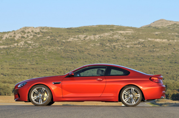「BMW M6はこだわり抜いた専用パーツで華麗な走りを極めた高性能スポーツカー」の14枚目の画像