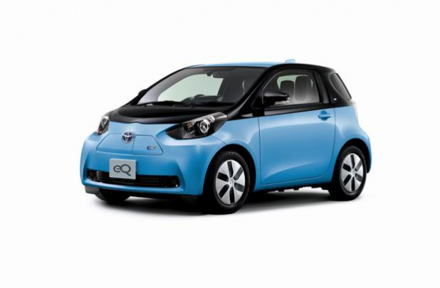 「急速充電に対応したトヨタの電気自動車「eQ」は360万円で2012年末に限定リリース」の1枚目の画像