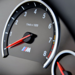 「BMW M6試乗。ターボエンジンの低速トルクを有効に使うのが速く走らせるコツ」の11枚目の画像ギャラリーへのリンク