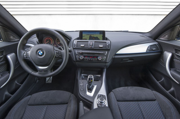 「BMW M135iはスポーティもジェントルも自在にこなす新世界戦略車」の13枚目の画像