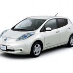 いま買い時の電気自動車はコレだ！日本で買えるEVベスト5 - LEAF-101203-07