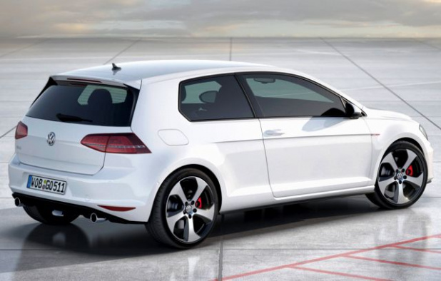 「VWが 新型Golf 「GTI コンセプト」を公開 ! オプションで230ps仕様も！【パリモーターショー12】」の2枚目の画像
