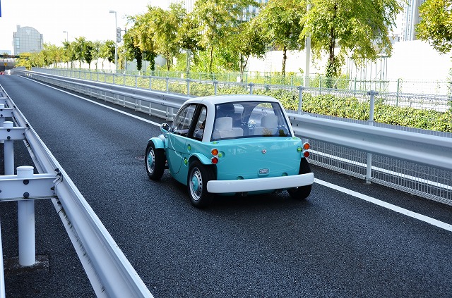 こどもが運転出来るカマッテも登場 こどもモーターショー 画像 着せ替え電気自動車 カマッテ試乗会が大人気 こどもモーターショー Clicccar Com