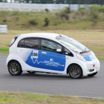 地球に優しいEVレースが市販EVの電費性能を加速させる - 菊水電子工業・ＸａＣＡＲ・ｉ－ＭｉＥＶ 全日本EVGP 第４戦