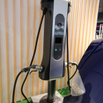ホンダと東芝が共同でスマートホームシステム実証実験を開始 【CEATEC JAPAN 2012】 - 東芝充電器