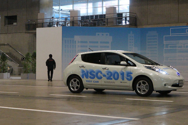 「日産がスマホと連動した電気自動車自動運転システムを公開【CEATEC JAPAN 2012】」の5枚目の画像