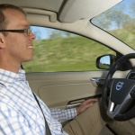 ボルボが渋滞中の自動運転技術を2014年に市販予定 - Volvo_20121024_0