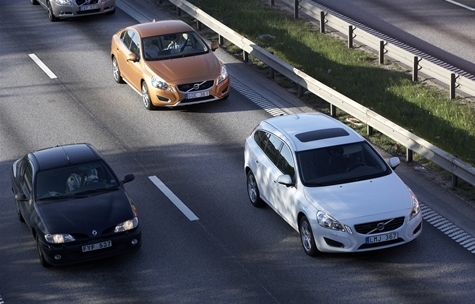 「ボルボが渋滞中の自動運転技術を2014年に市販予定」の3枚目の画像