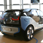 「電気自動車BMW i3は軽量カーボンボディで駆け抜ける悦びを演出」の9枚目の画像ギャラリーへのリンク