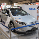スマホも電気自動車も充電にケーブルが不要な時代がやってくる【CEATEC2012】 - tdk03