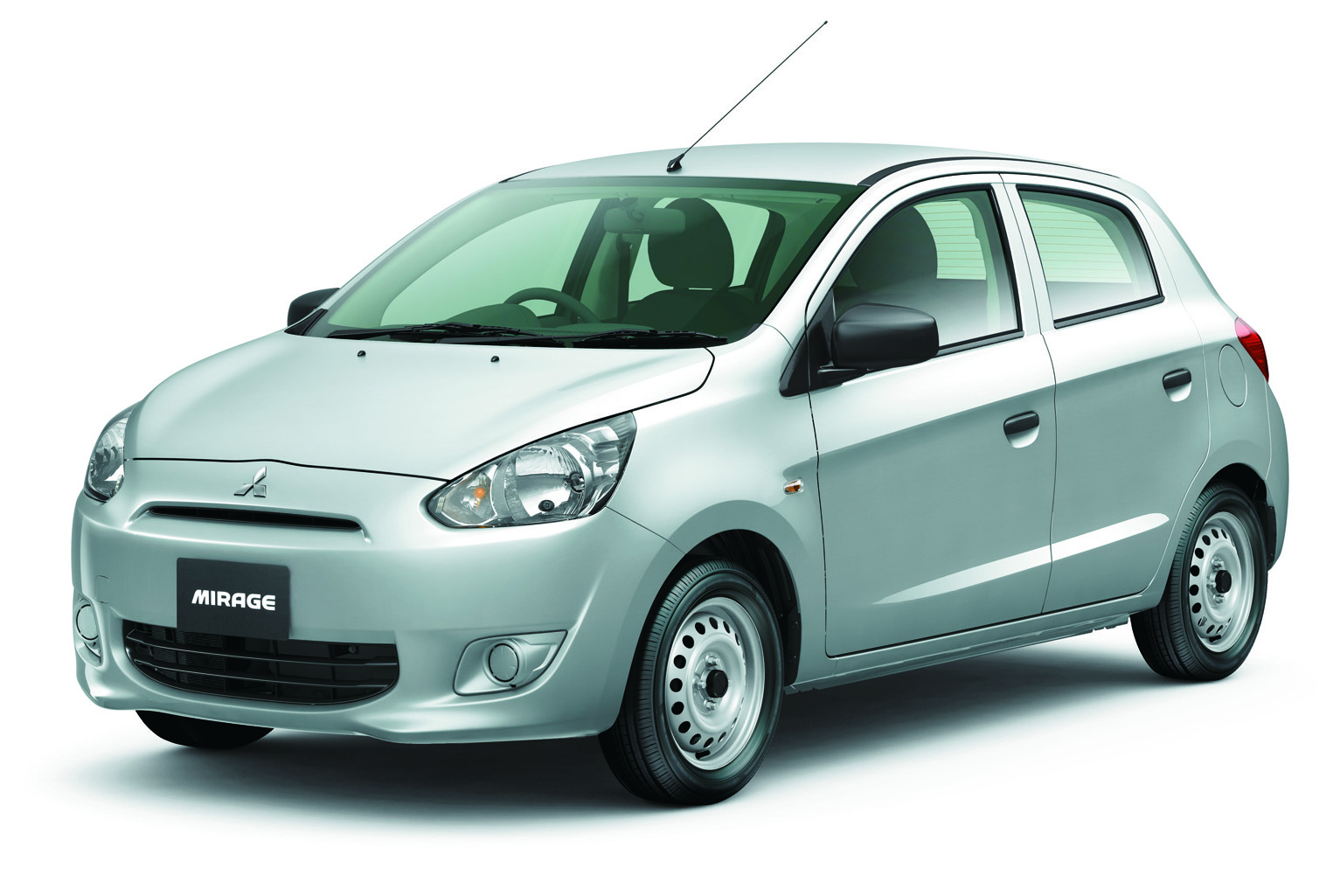 12年冬のボーナスで狙える低燃費 低価格車5選 Clicccar Com