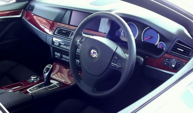「BMW320dのディーゼルパフォーマンスをM3とサーキットで比較 ! 【動画】」の14枚目の画像