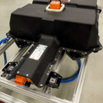 2013年に発売予定、シボレーの電気自動車は100kWの油冷モーター搭載 - SparkEVBattery04-medium