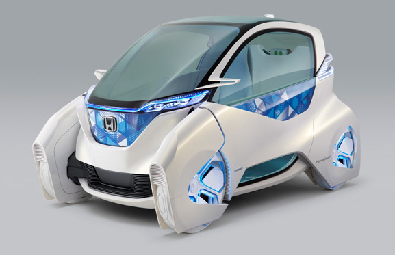 「ホンダが超小型モビリティ電気自動車「マイクロコミューター プロトタイプ」を公開」の3枚目の画像