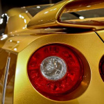 「ウサイン・ボルト仕様のゴールドGT-Rは18万7100ドルで落札！」の6枚目の画像ギャラリーへのリンク