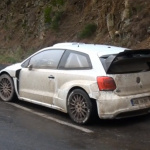 「【動画】来年のモンテカルロへの準備万端か！来年デビューのVW ポロ R WRCの最新テスト」の1枚目の画像ギャラリーへのリンク