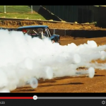 これはなに？ エンジンブローの瞬間に奇怪な煙のリングが連続発生【動画】 - Smoke_Ring_02