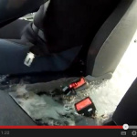水に溶けるシートベルトが発明される【動画】 - escapebelt01