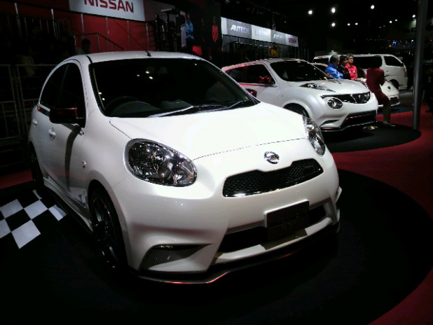 「モーターショーに続いて日産、ｎｉｓｍｏは白を基調にしてきました！【東京オートサロン2012】」の4枚目の画像