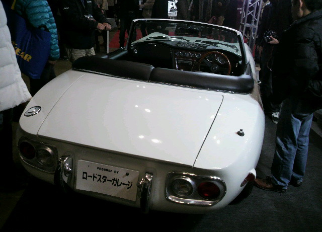 ｎａロードスターをベースにするのは訳がある 究極のドレスアップ トヨタ２０００ｇｔレプリカがいた 東京オートサロン12 Clicccar Com